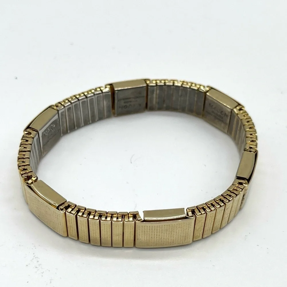Major Stainless Steel Magnetic Stretch Bracelet